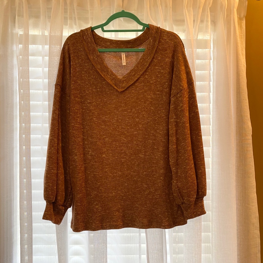 Bubble Sleeve V-Neck Sweater